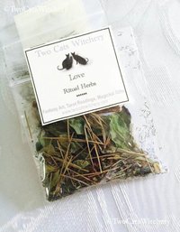 bag of love spell herbs