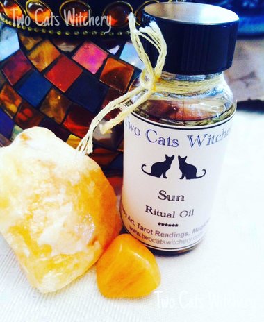 Sun Oil 1/2 oz Bottle, Honor the Sun, Orange Scent, Cinnamon Oil