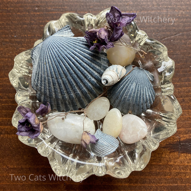 Goddess Yemaya Crystal and Sea Shell Set
